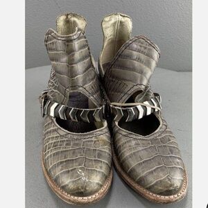 Freebird By Steven Blade Strappy Greyish Brown Ankle Boots Size 8